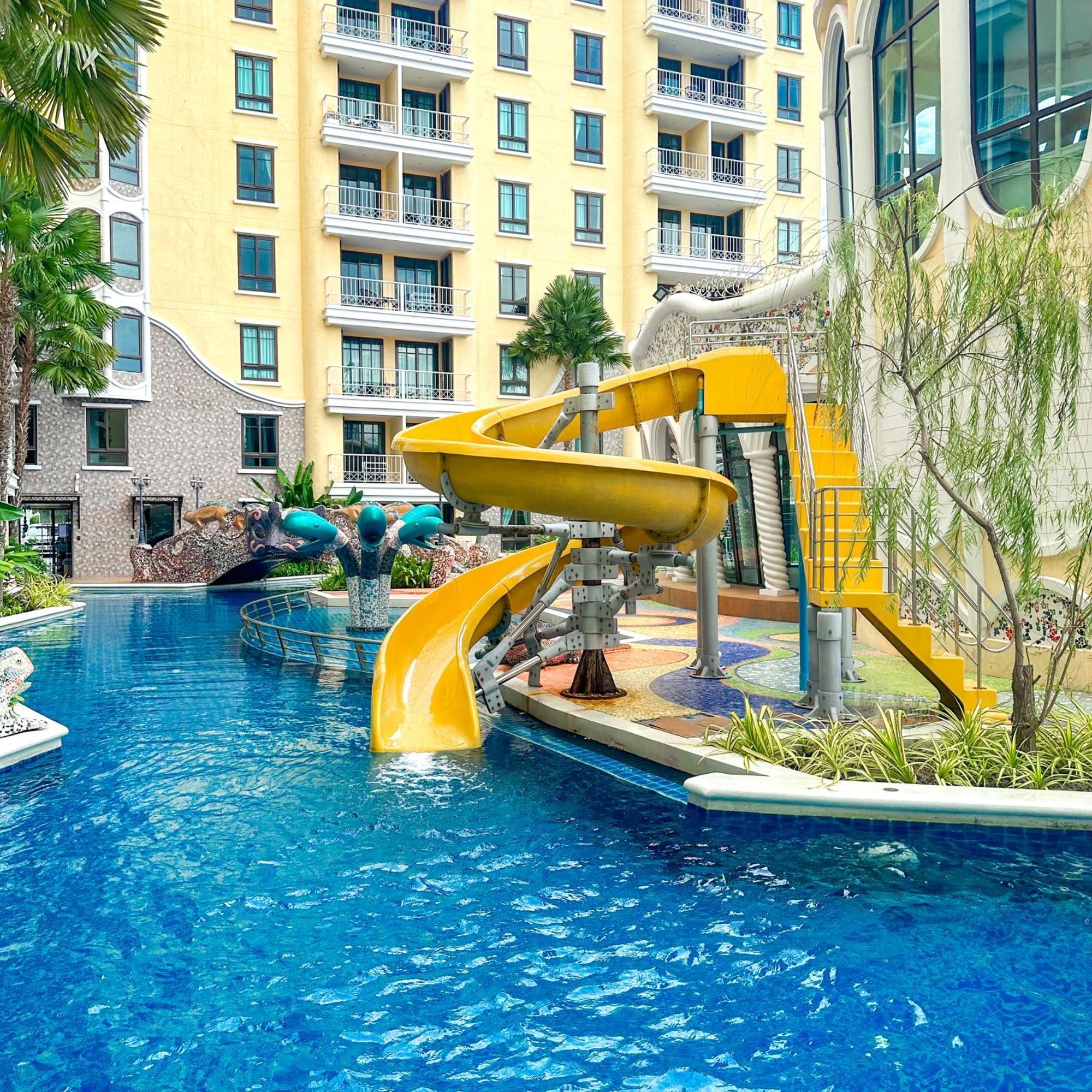 Espana Resort Jomtien Beach Pattaya Екстер'єр фото